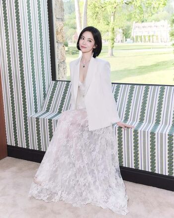 Full leaked Song hye kyo private photo