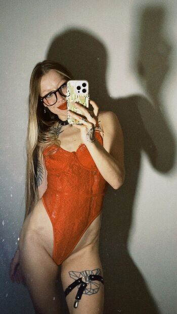 Full leaked Sonya star private photo