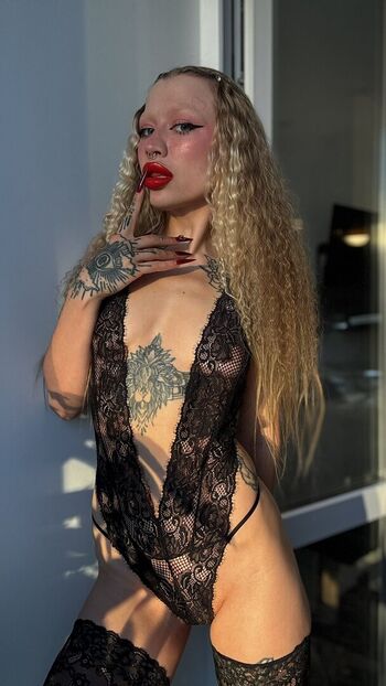 Full leaked Sonya star private photo