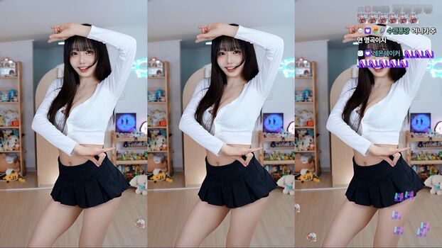 Full leaked Sooflower page private photo