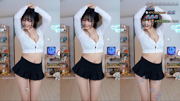 Full leaked Sooflower page private photo