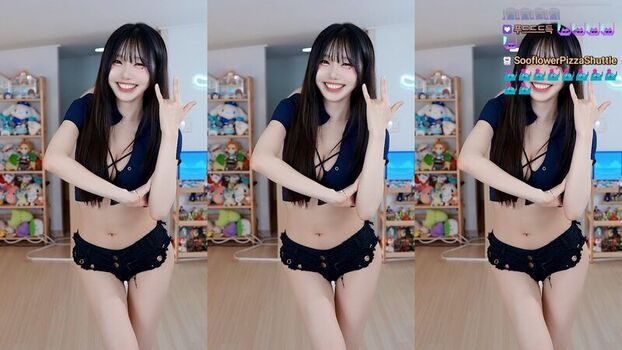 Full leaked Sooflower page private photo