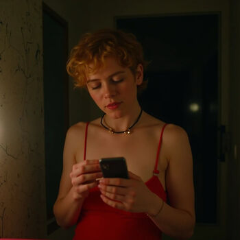 Full leaked Sophia lillis private photo