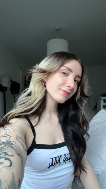 Full leaked Sophie burrell private photo