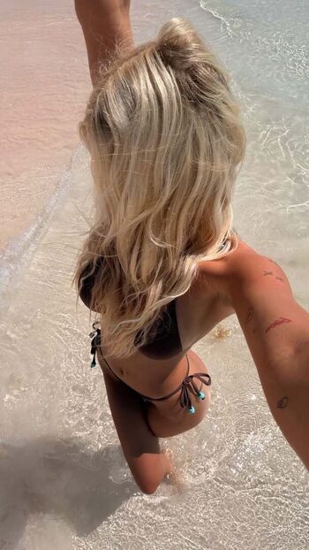 Full leaked Sophie charlott private photo