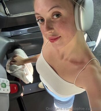 sophie_cutiepie