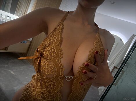 Full leaked Sophie mudd private photo