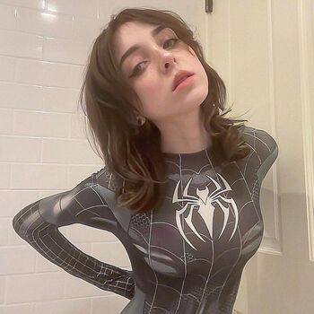 Full leaked Sophie powers private photo