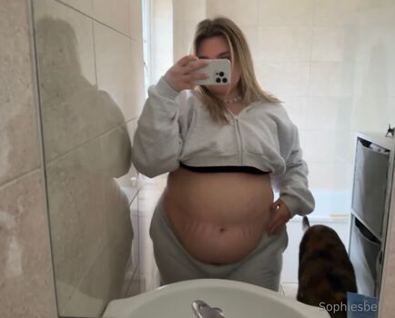 sophiesbelly