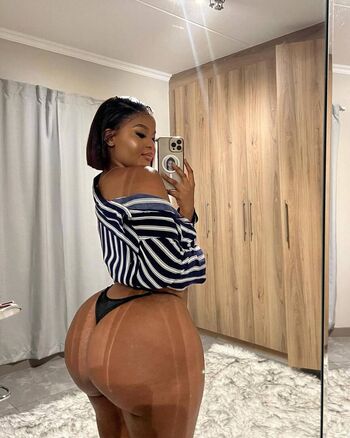 Full leaked South africa private onlyfans photo