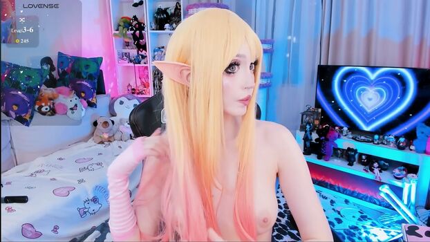Full leaked Sparkland private photo