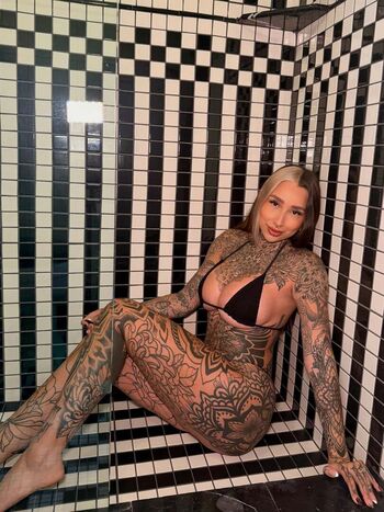 Full leaked Split tongue bri private photo