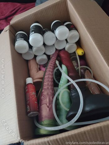 Full leaked Spoiledbratcat page private photo