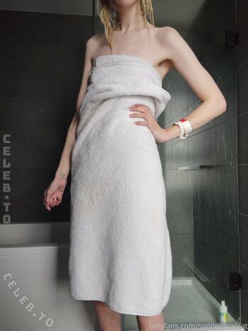 Full leaked Spoiledbratcat page private photo