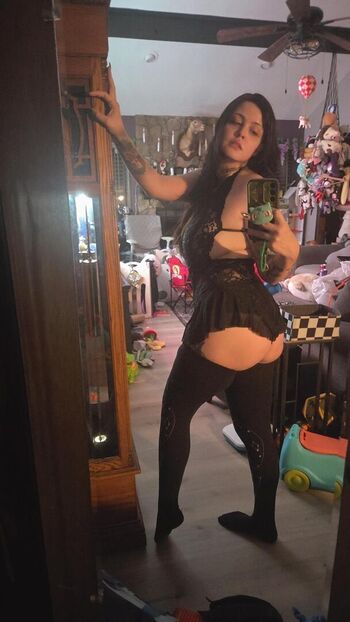 SpookshowBebe
