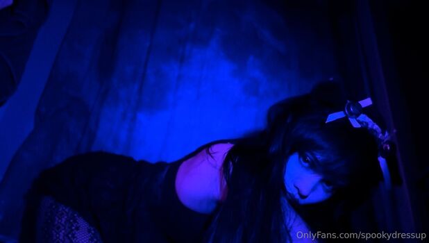 spookydressup