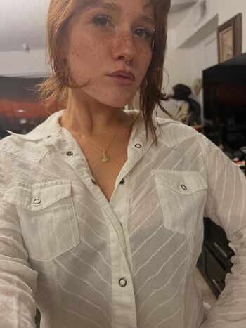 Full leaked Squeakster private photo