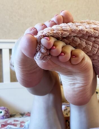 Full leaked Squirrel paws page private photo