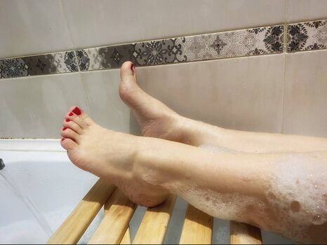 Full leaked Squirrel paws page private photo
