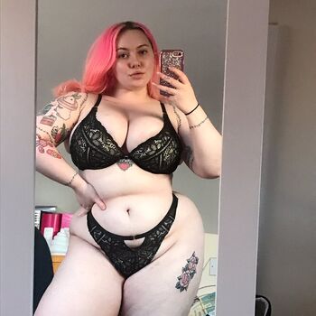 Full leaked Squishkween private photo