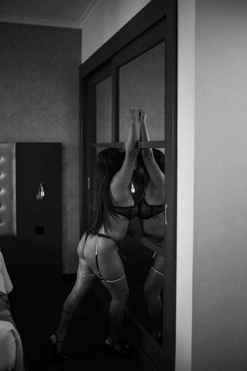 Full leaked Sri lanka page private photo