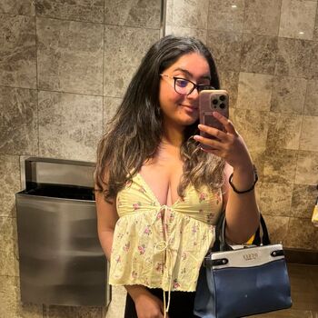 Full leaked Sri lanka private photo