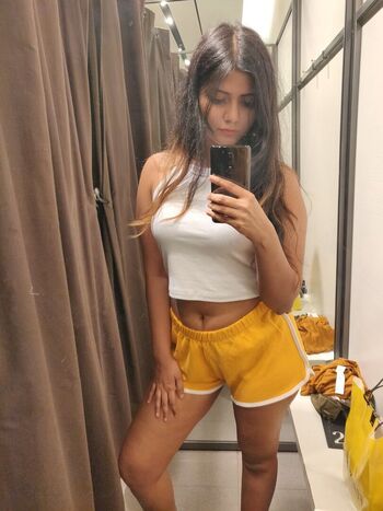 Full leaked Srishti sharma page private photo