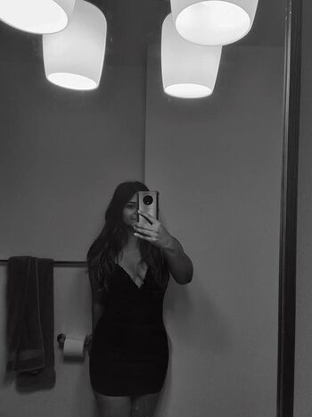 Full leaked Srishti sharma page private photo