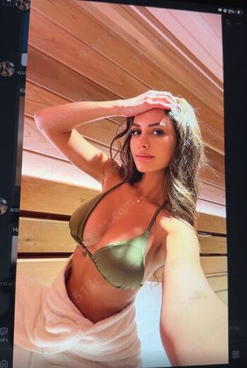 Full leaked Sssniperwolf private photo