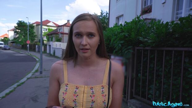 Stacy Cruz