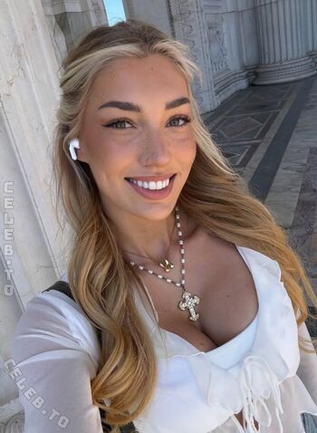 Full leaked Starletnova  page private photo