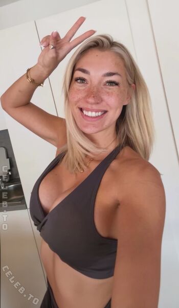 Full leaked Starletnova private photo