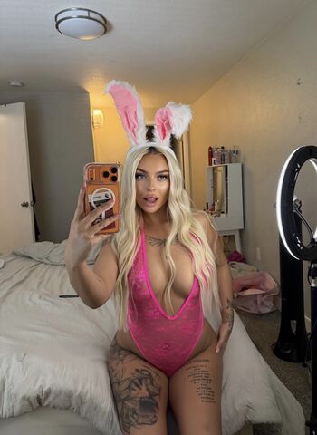 Full leaked Starra barista private photo