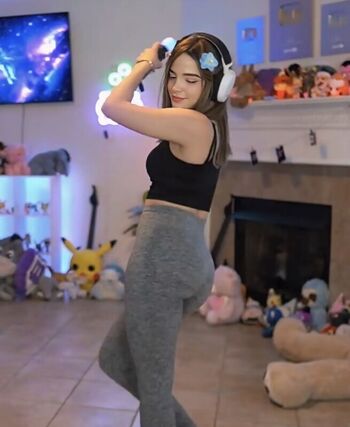 Full leaked Staryuuki page private photo