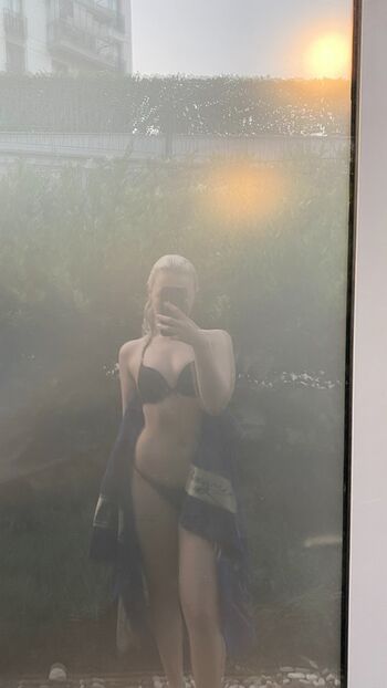 Full leaked Stassianova private photo