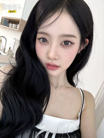Full leaked Stayc private photo