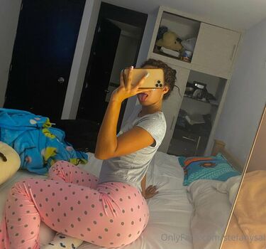 Full leaked Stefaniasalinas private photo