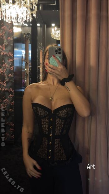Full leaked Stefanie emig private photo