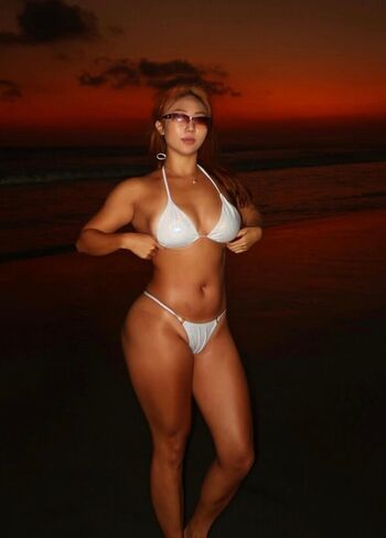 Full leaked Steffanyhwi private photo