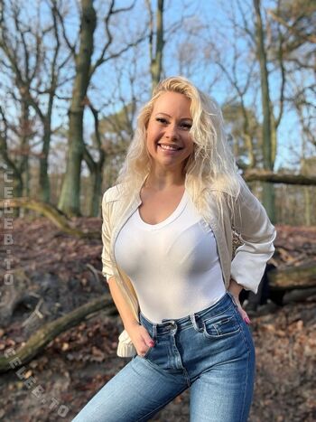 Full leaked Steffi landerer private photo