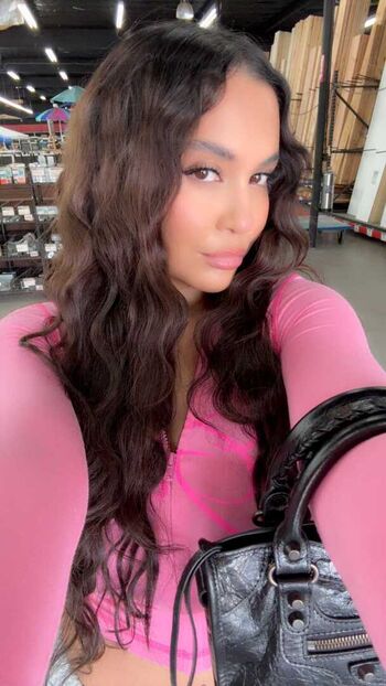 Stella Hudgens (Vanessa's Sister)