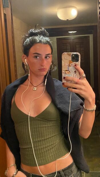 Full leaked Stella lefty private photo