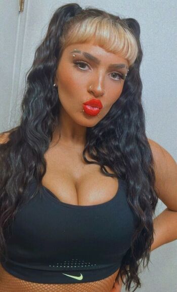 Full leaked Steph de lander page private photo