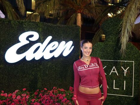 Full leaked Stephanie niles private photo