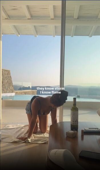Full leaked Storm reid private photo