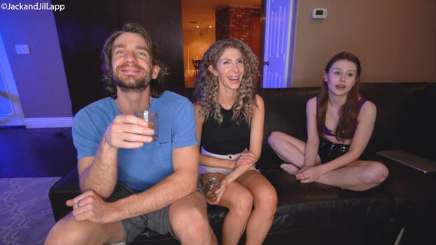 Full leaked Strawberry private photo