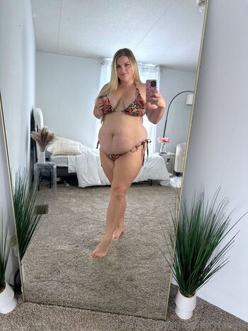 Full leaked Strawberrybreetv private photo