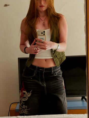 Full leaked Strawbz private photo