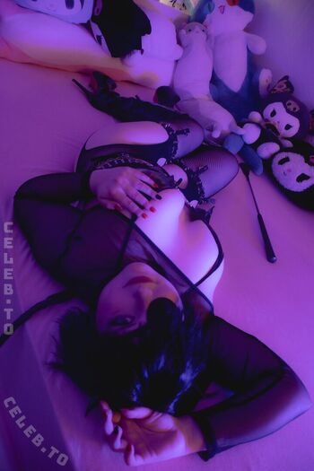 Full leaked Strelizia private onlyfans photo