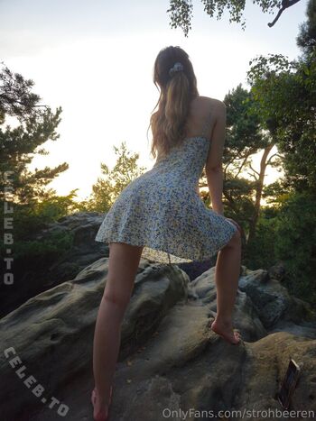 Full leaked Strohbeeren private photo